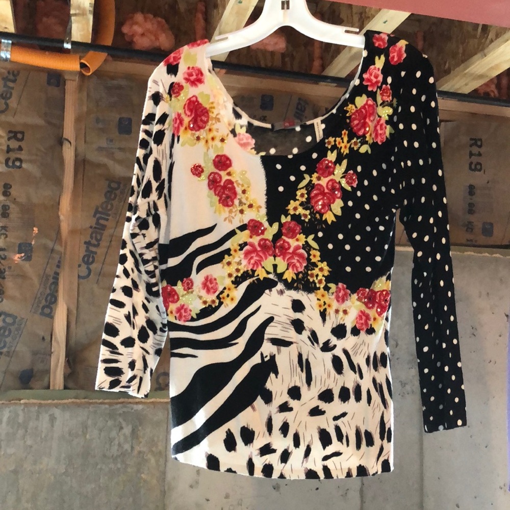 Long sleeve shirt